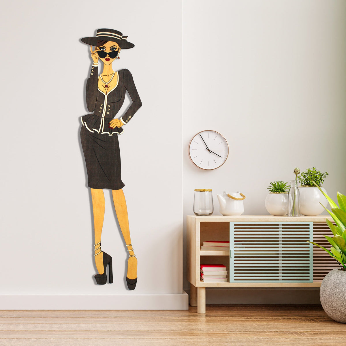 "Vivienne" – Kunstvolles Holz - Wandbild, Lebensgroß, Handbemalt in Graubraun - Nanino Design - 
