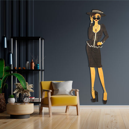 "Vivienne" – Kunstvolles Holz - Wandbild, Lebensgroß, Handbemalt in Graubraun - Nanino Design - 