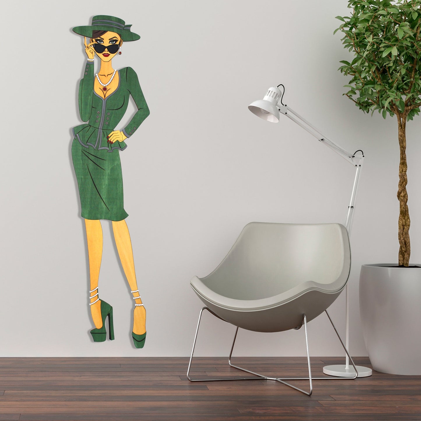 "Vivienne" – Kunstvolles Holz - Wandbild, Lebensgroß, Handbemalt in Grün - Nanino Design - 