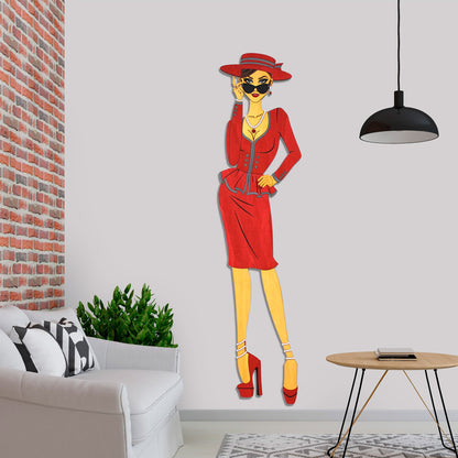 "Vivienne" – Kunstvolles Holz - Wandbild, Lebensgroß, Handbemalt in Rot - Nanino Design - 