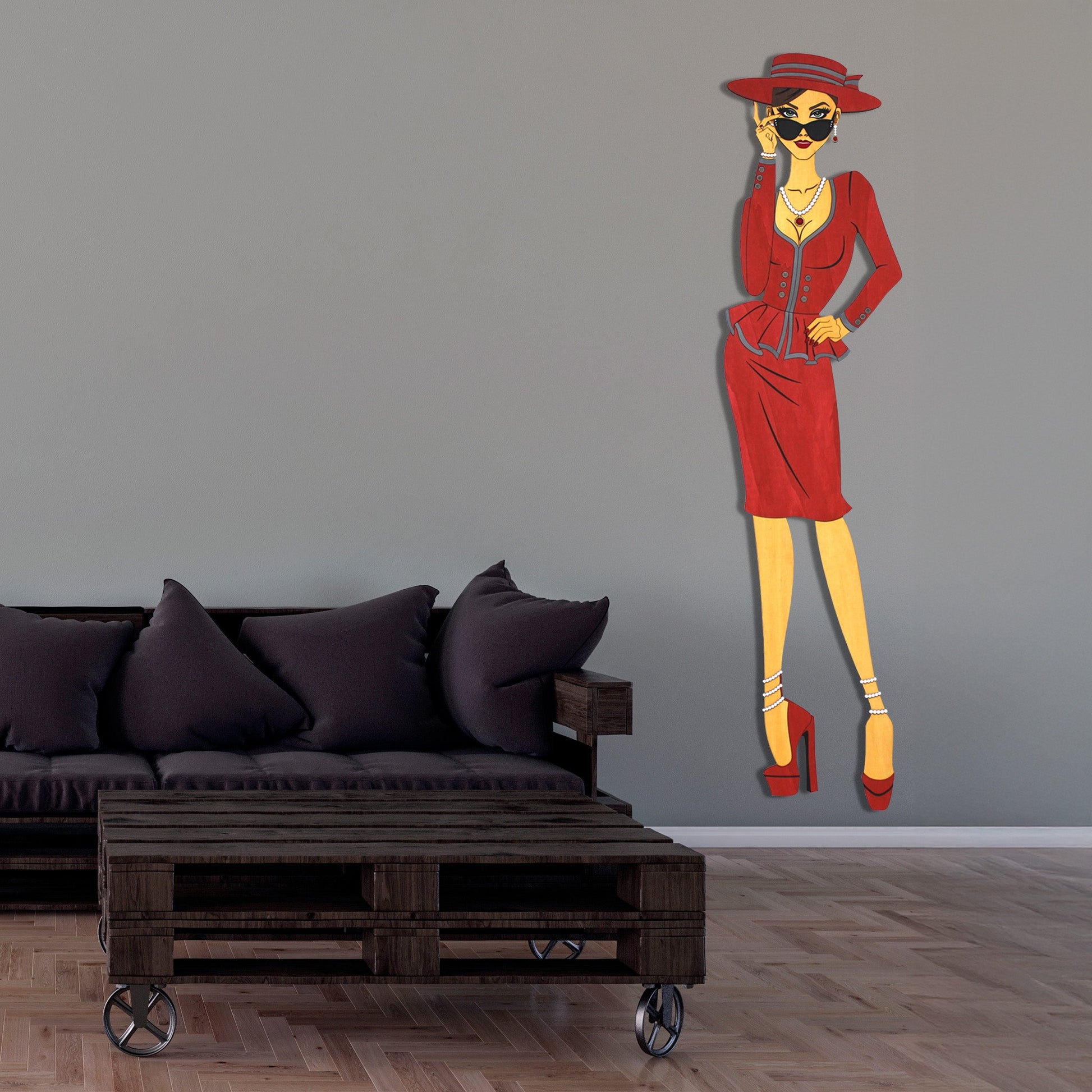 "Vivienne" – Kunstvolles Holz - Wandbild, Lebensgroß, Handbemalt in Rot - Nanino Design - 