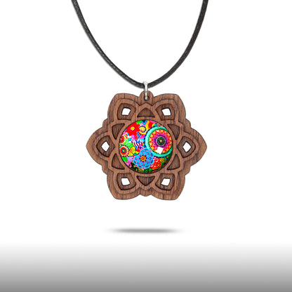 Halskette Mandala "Sonne" groß aus Holz mit Glasstein - Nanino Design Onlineshop -
