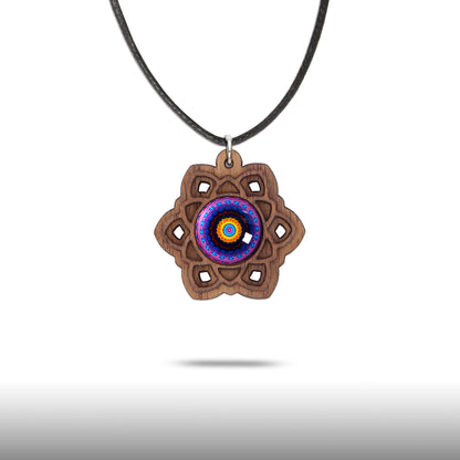 Halskette Mandala "Sonne" klein aus Holz mit Glasstein - Nanino Design Onlineshop -