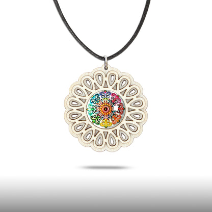 Halskette Mandala "Unendlichkeit" groß aus Holz mit Glasstein - Nanino Design Onlineshop -