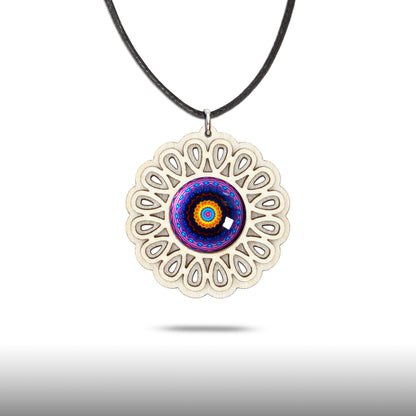 Halskette Mandala "Unendlichkeit" groß aus Holz mit Glasstein - Nanino Design Onlineshop -