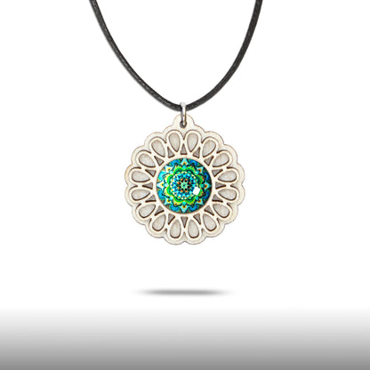 Halskette Mandala "Unendlichkeit" klein aus Holz mit Glasstein - Nanino Design Onlineshop -