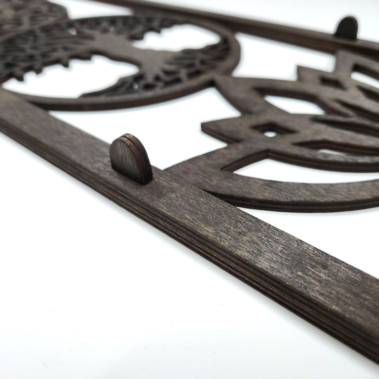 Wandbild "4 Symbole", Hochformat aus Holz - Nanino Design Onlineshop -