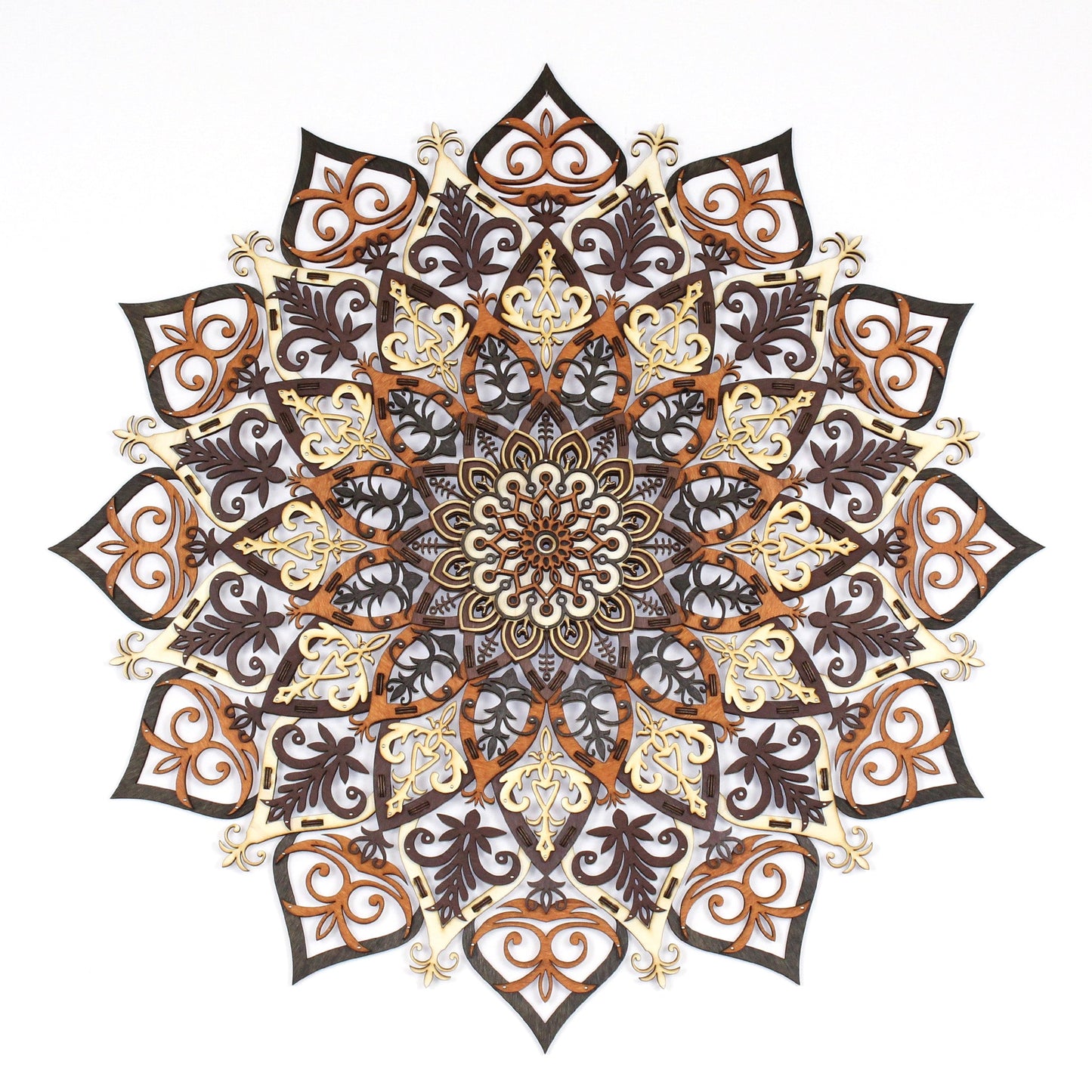 Wandbild Holz "Mandala V2 Naturfarben" 8-lagig, 80cm - Nanino Design Onlineshop -