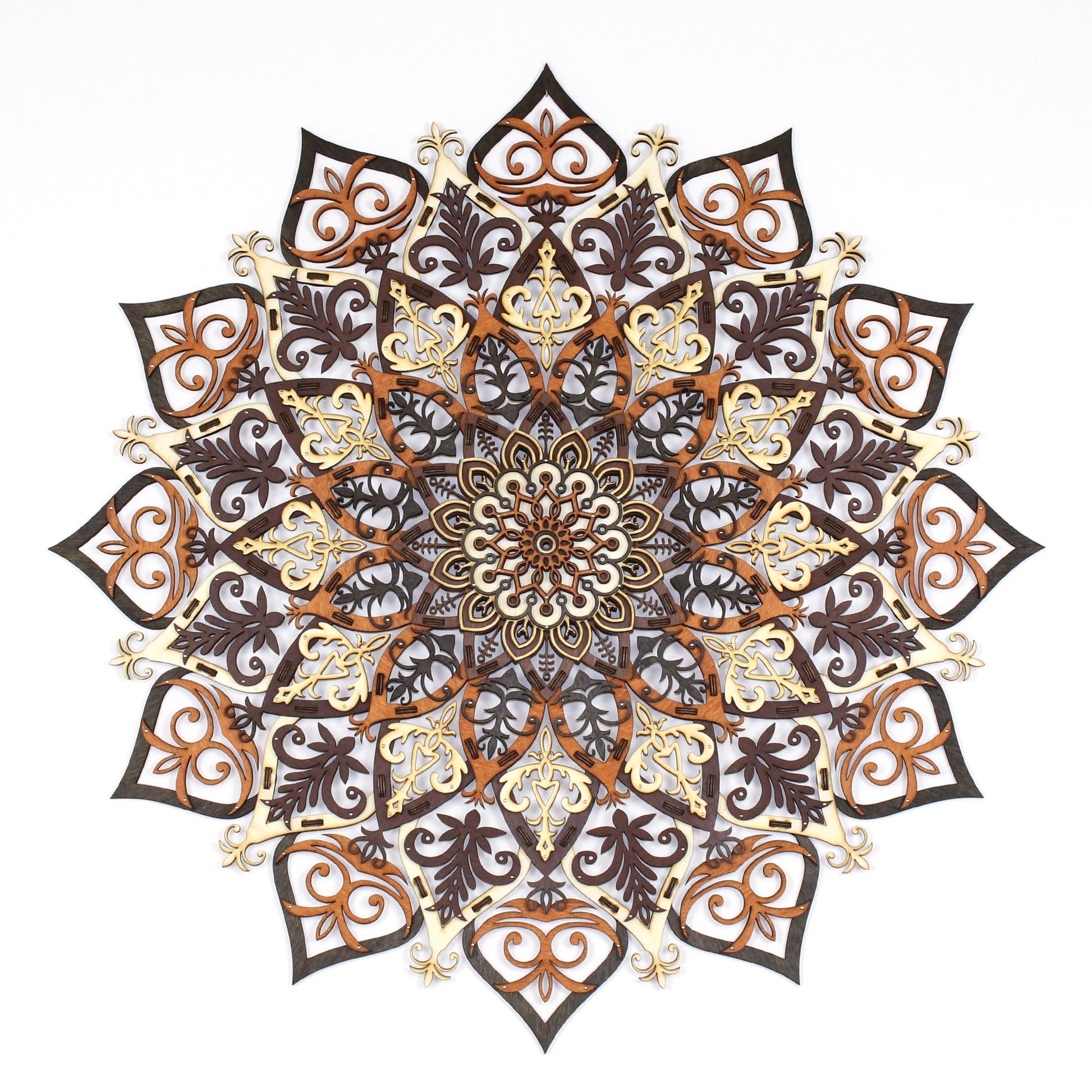 Wandbild Holz "Mandala V2 Naturfarben" 8-lagig, 80cm - Nanino Design Onlineshop -